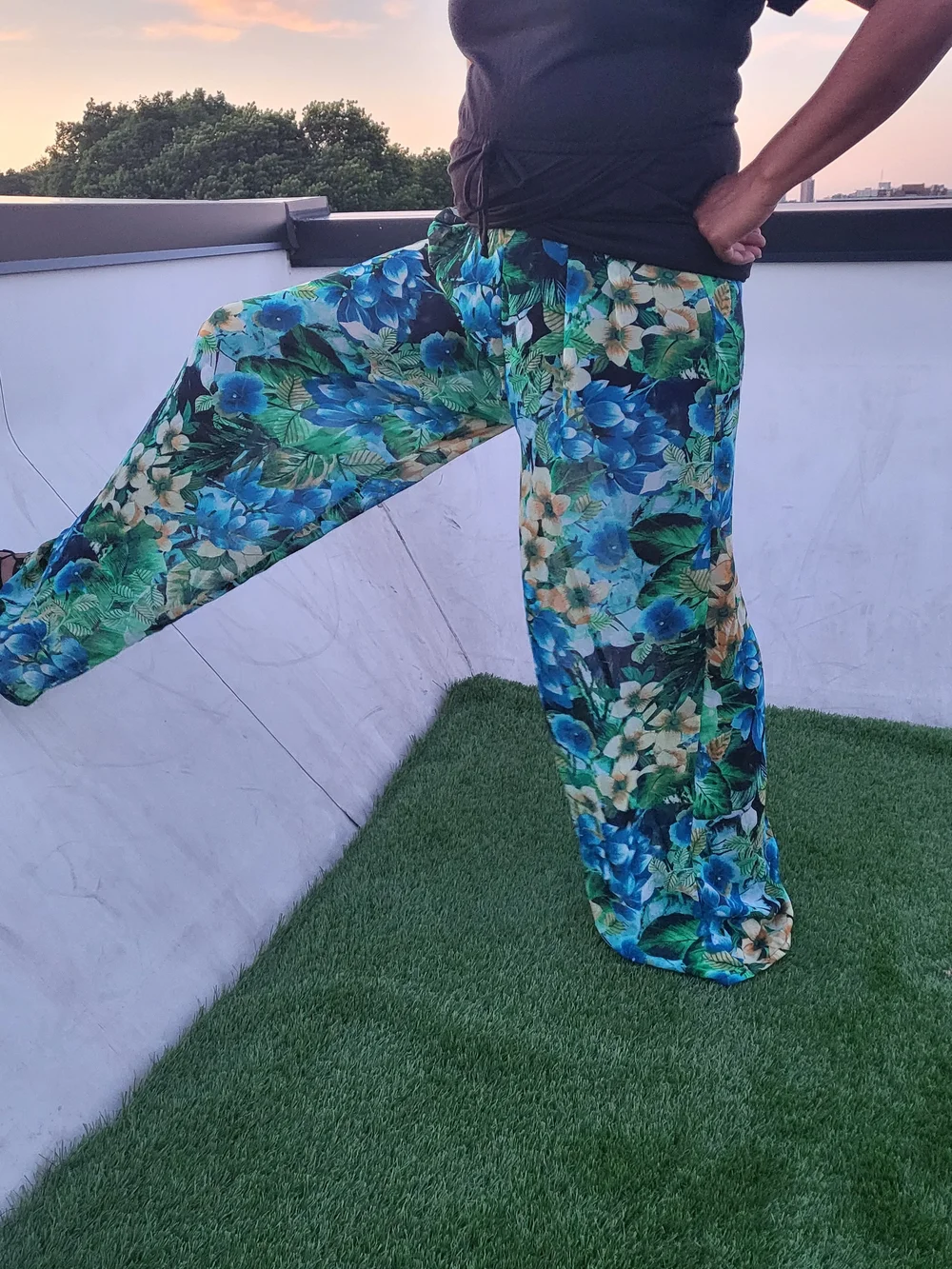 iris Wide-Leg Floral Palazzo Pants - Blue & Green